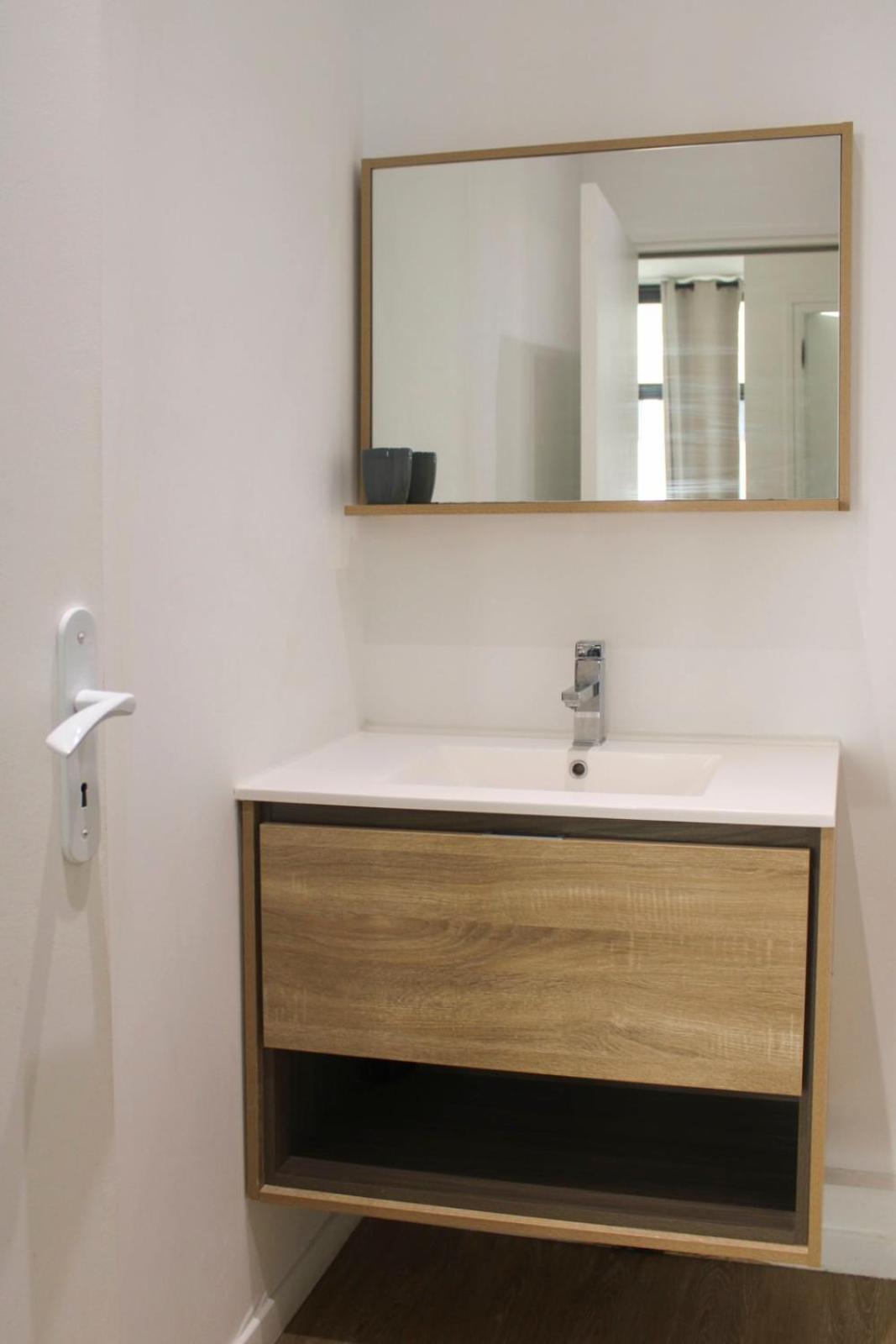 Spacious Appt Close To Place Monge Paris Eksteriør bilde